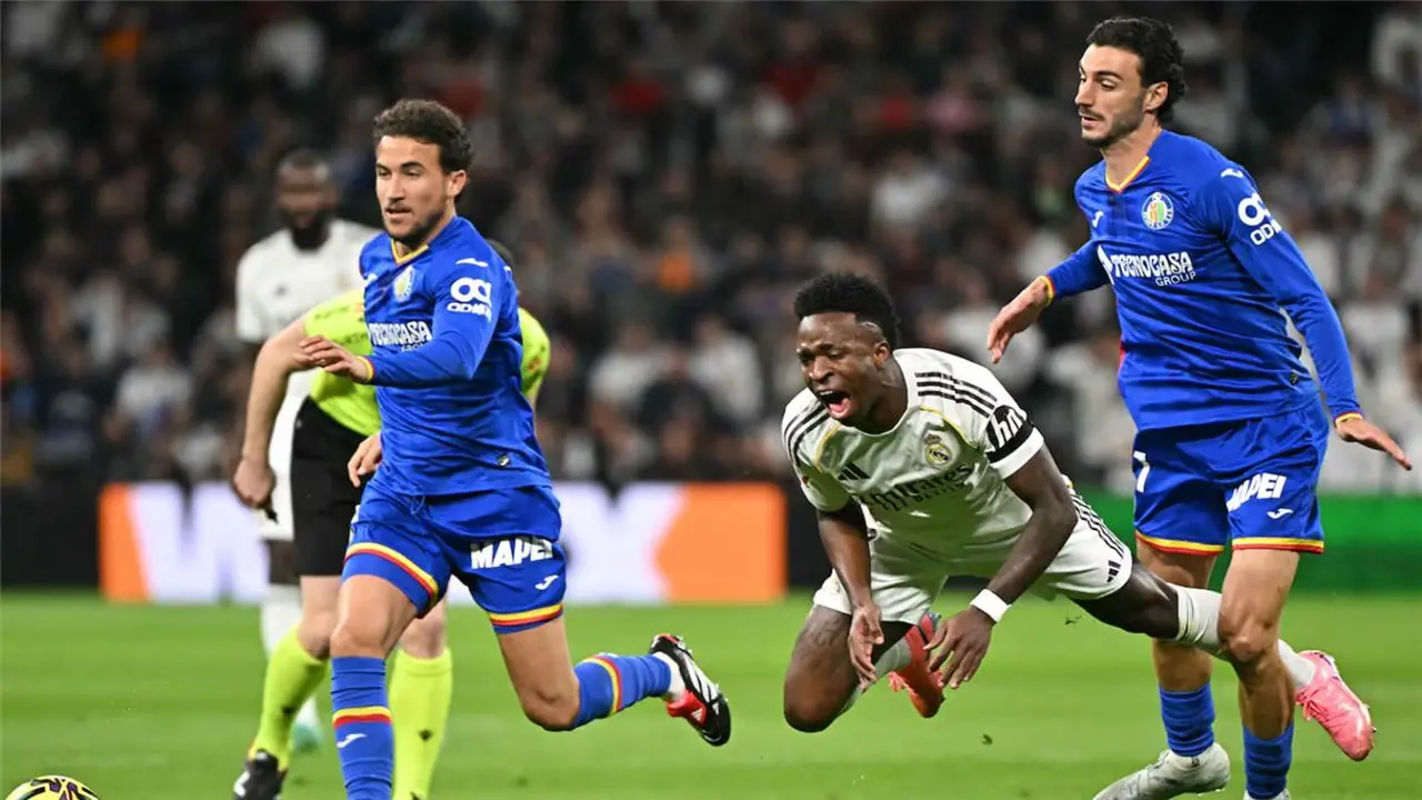 توقيت مواجهة ريال مدريد المرتقبة عقب تعثره ضد خيتافي بمنافسات الدوري الإسباني